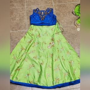 Indian pakistani chaniyacholi lahangacholi boliwood outfit